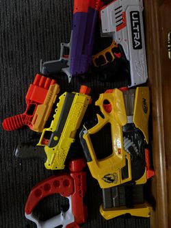 6 Nerf Toy Guns