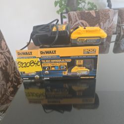 Dewalt Battery  Open Box New... Bateria Nueva