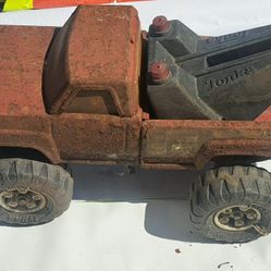 vintage pressed steel Tonka Tow Truck. 