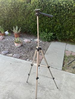 Tripod