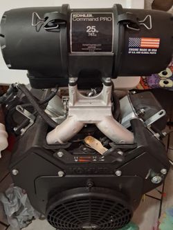 25 hp V twin  KOHLER Command PRO 747 cc