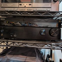 Sony STR-DH750  7.2 Channel AV Receiver w/Remote
