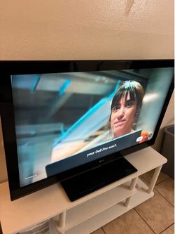 Tv 45in LG
