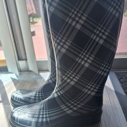 Women's Rainboots Sz 7