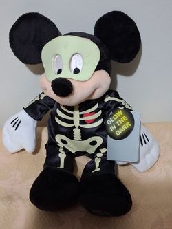 Disney glow in the dark new with tag