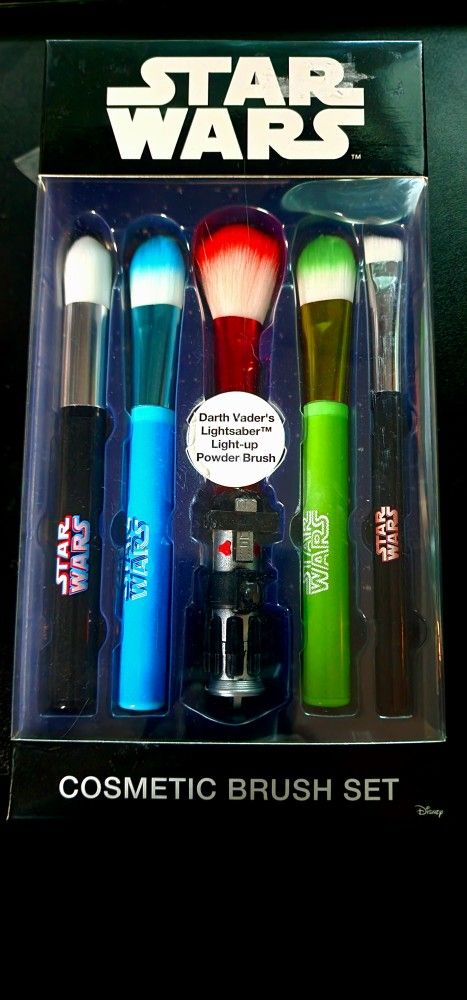 Star Wars Makeup Brushes