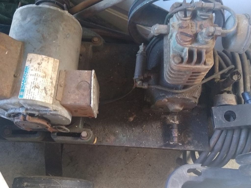 Air Compressor 20 Gallon