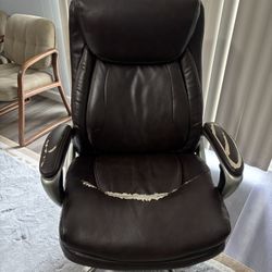 LazyBoy Ergonomic Swivel Chair