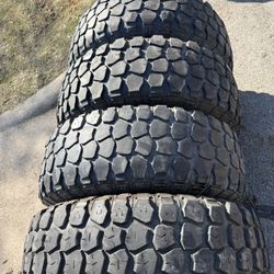 Set Of Ironman Tires 37x12.5/17