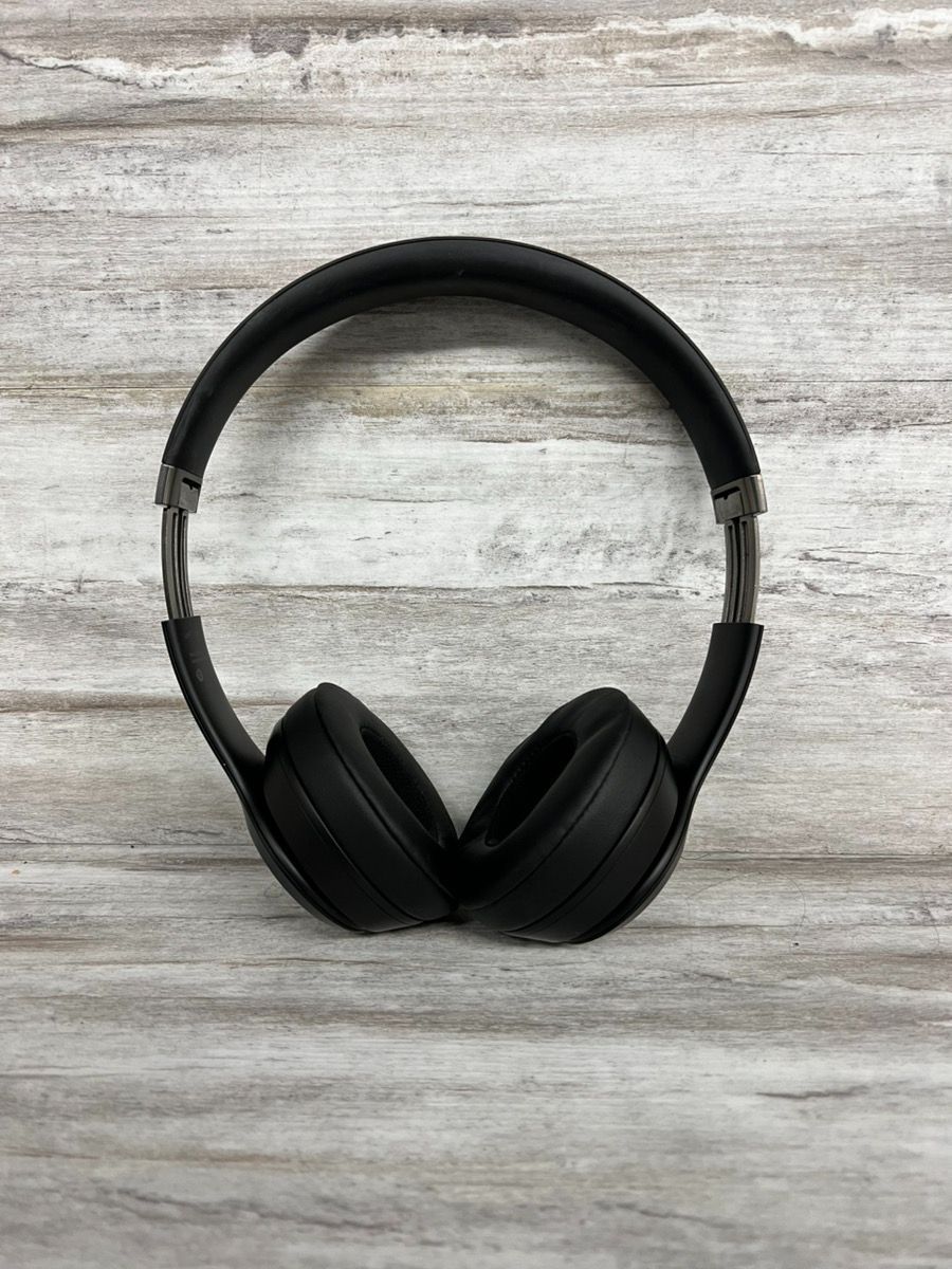 Beats Solo 4 On-Ear Wireless Headphones (PO1018666)