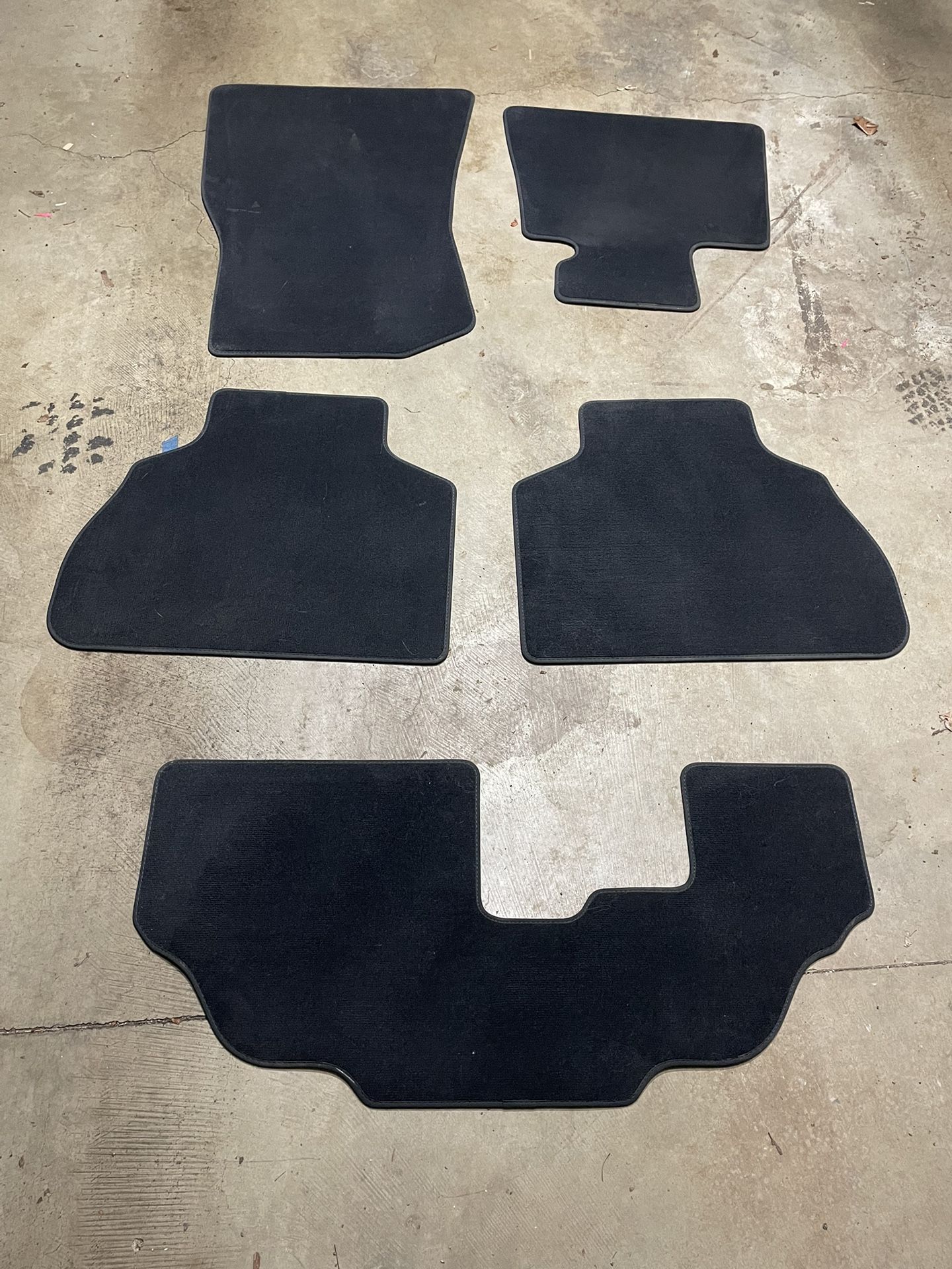 BMW x7 2023 floor mats oem