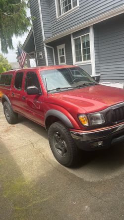 2004 Toyota Tacoma Pre-Runner Double-Cab