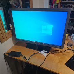 Dell 3008WFP Monitor