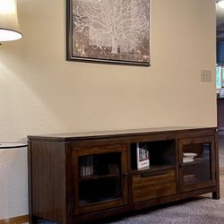 Dresser With Two Glass Doors 