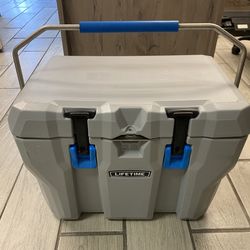 Lifetime 28qt Hard Cooler, High Performance Ice Chest