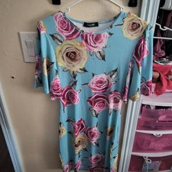 Women's Clothes Dresses And Shirts