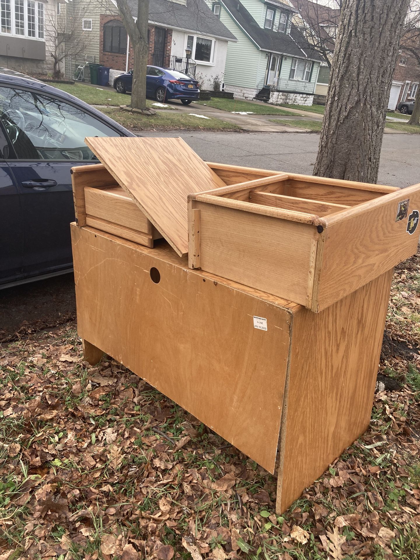 Free Computer/ Office Desk