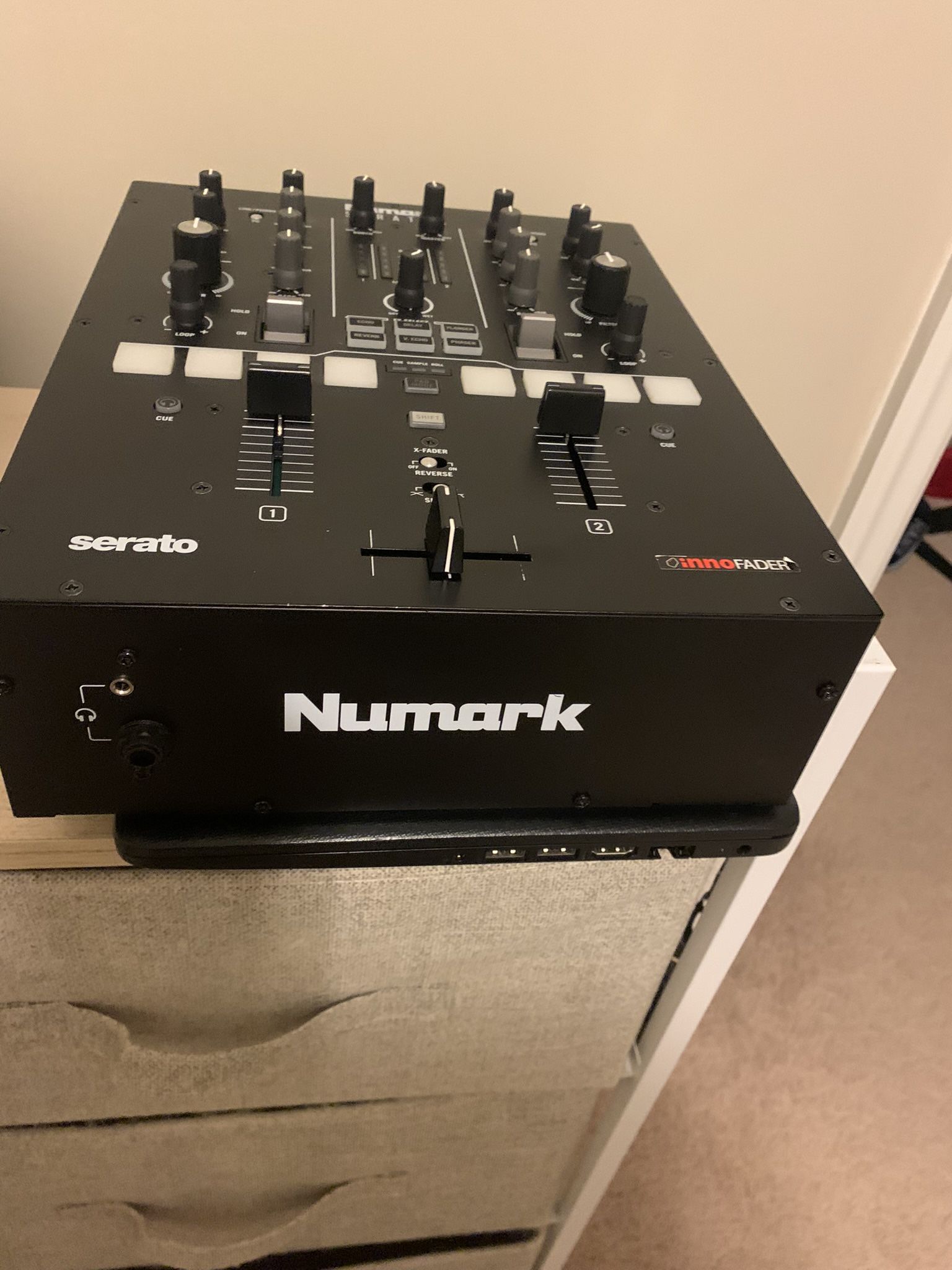 Dj Mixer Numark Scratch 