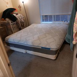 King Size Bed, Box, Matress and Frame 175$