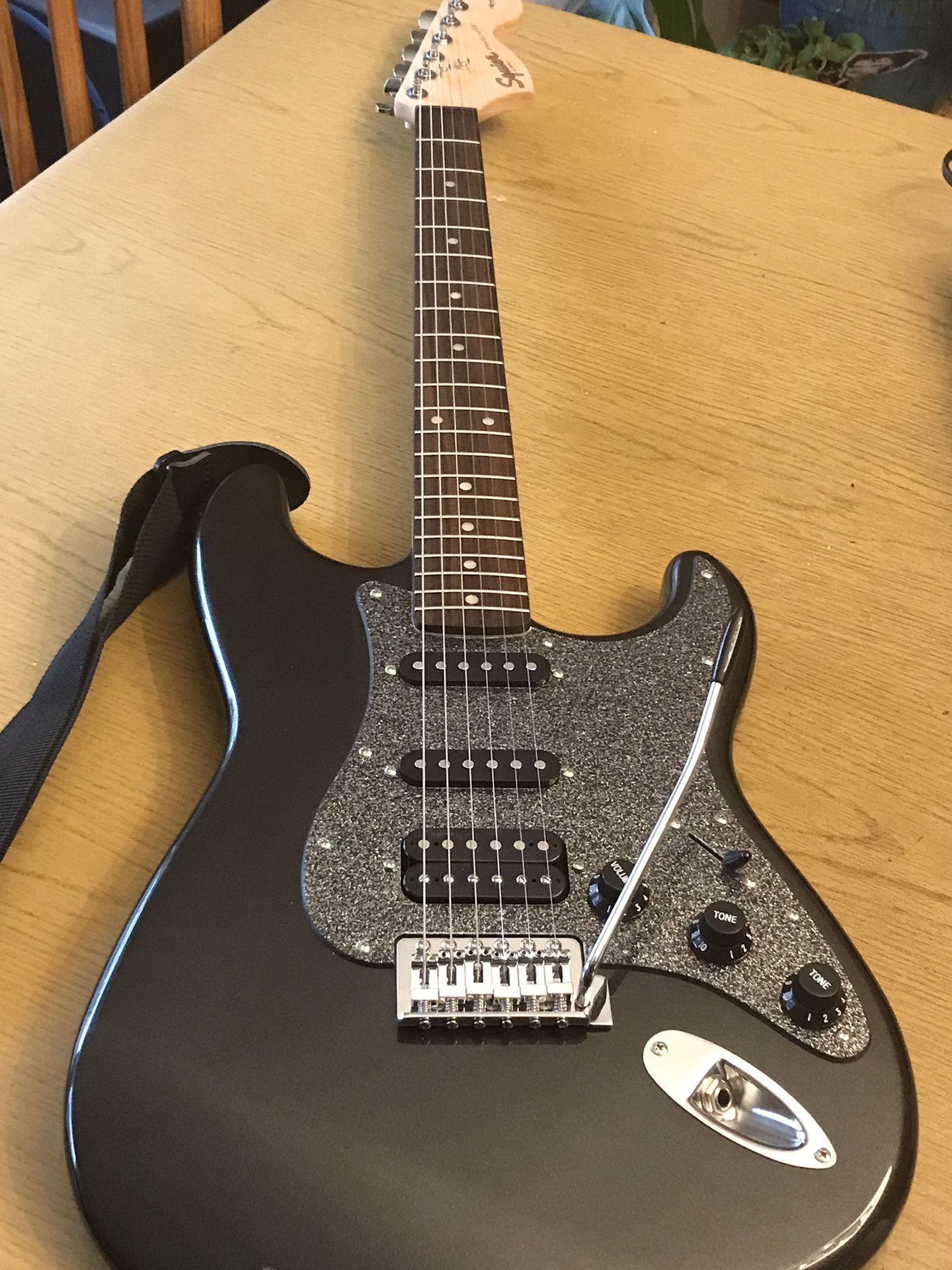 Fender Squier Stratocaster - Excellent Condition W/case