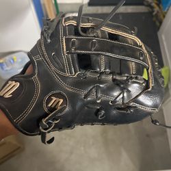 Marucci 1st Base Glove 
