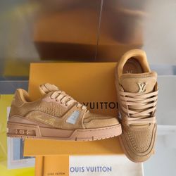 LV Men’s Sneaker With Box 2026 New 