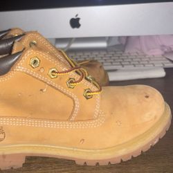 Women's Nellie Mid Waterproof Chukka Boot