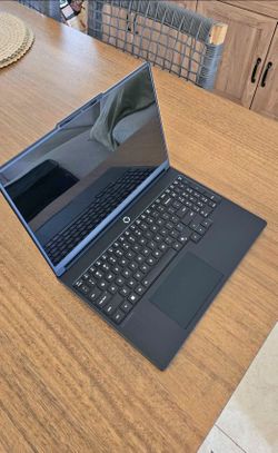 2026 Lenovo Legion 5 11th gen/RTX 5070 12gb/ 15.3 inch 2.5k OLED Screen