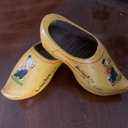 Vintage HEINEKEN HOLLAND BEER 🍻 Imported Wood Clogs Shoes Man Cave BAR WALL ART BEER Memorabilia 