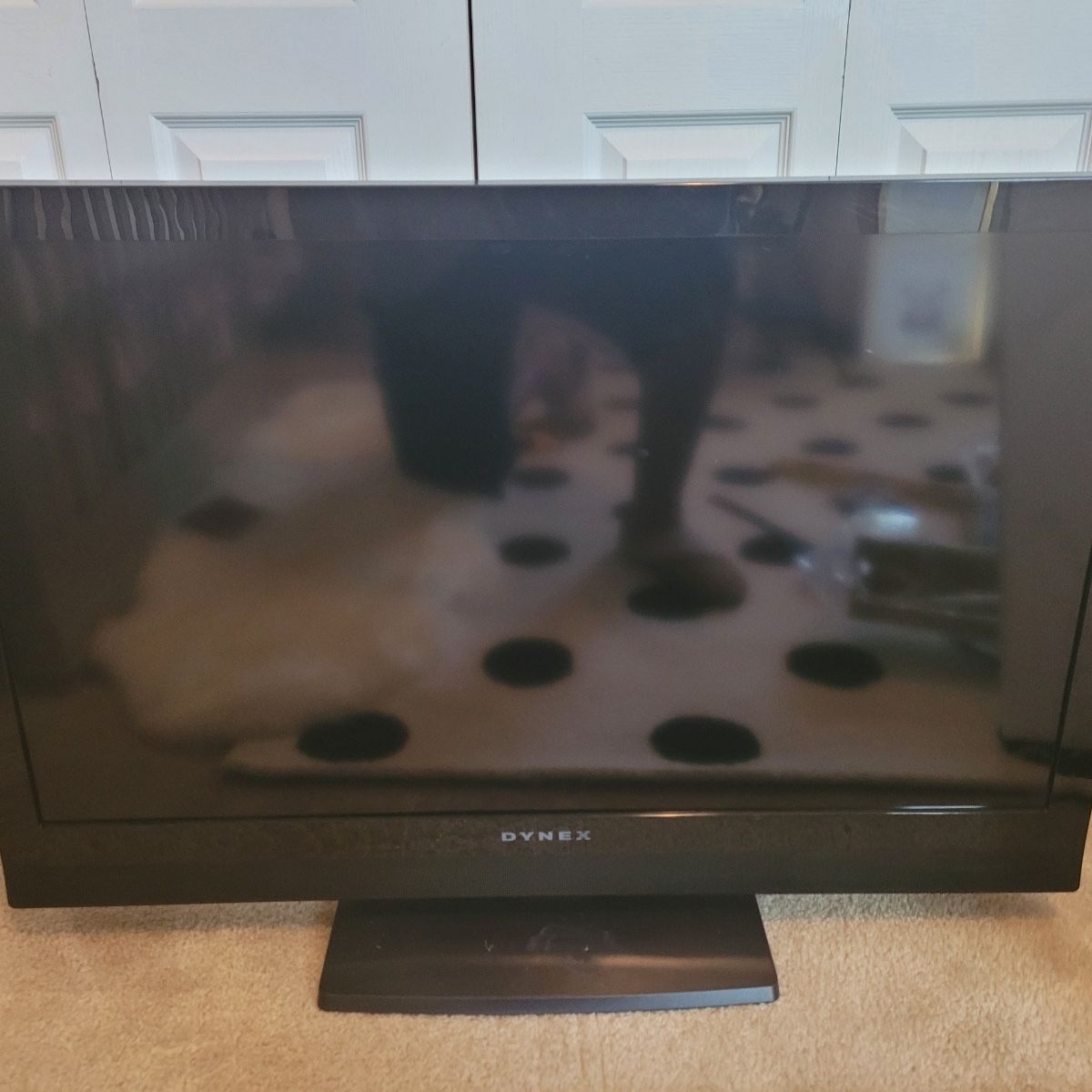 40 Inch Dynex Tv OBO
