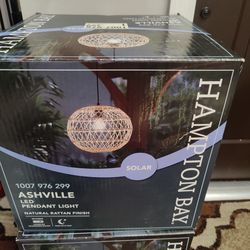 Outdoor hanging lights