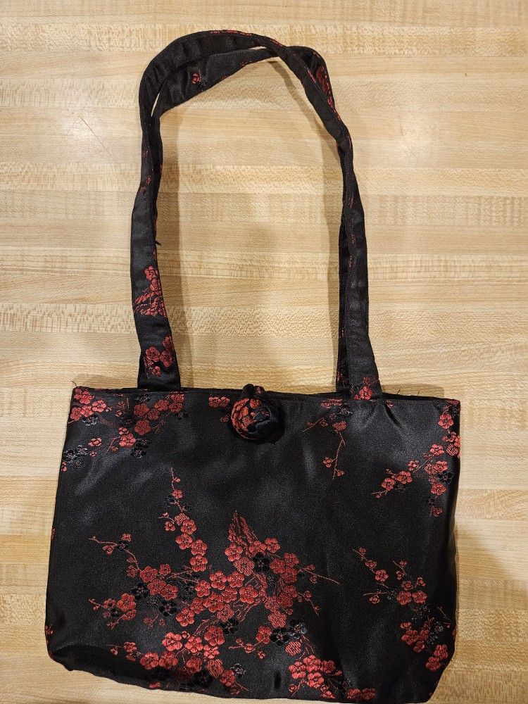 Floral Embroidered Black Purse