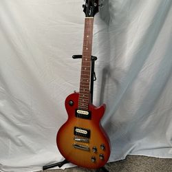 ❗️BRAND NEW❗️Epiphone Les Paul Studio LT E1 Guitar — LIKE NEW CONDITION (See photos no fingerprints)