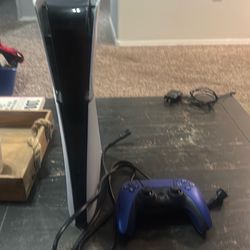 Ps5 slim digital with controller