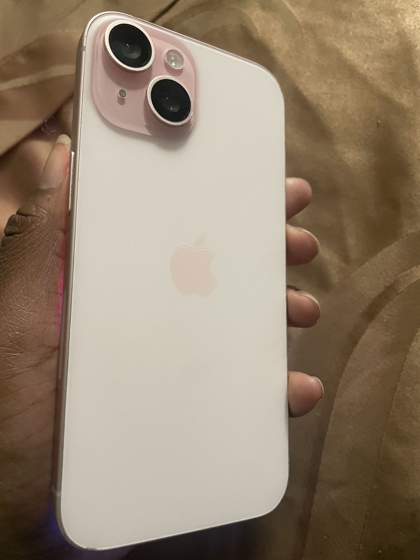 Pink iPhone 15 Unlocked 128GB