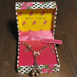 Betsey Johnson Charm Necklace Jewerly *NEW*