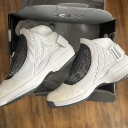Air Jordan XIX (11 Men’s)