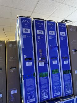 BLACK FRIDAY 65” Vizio 4K Smart TV (Class 4K LED)