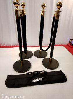 VIVOHOME STANCHIONS & VELVET ROPES