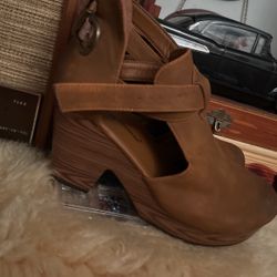 Sandles Size8 