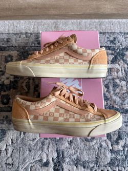 Joe Fresh Goods Vans