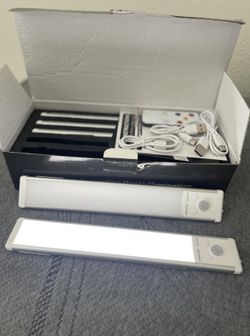 New In Box: 9.6inch Under Cabinet Lights