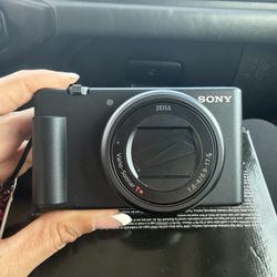 Sony ZV-1