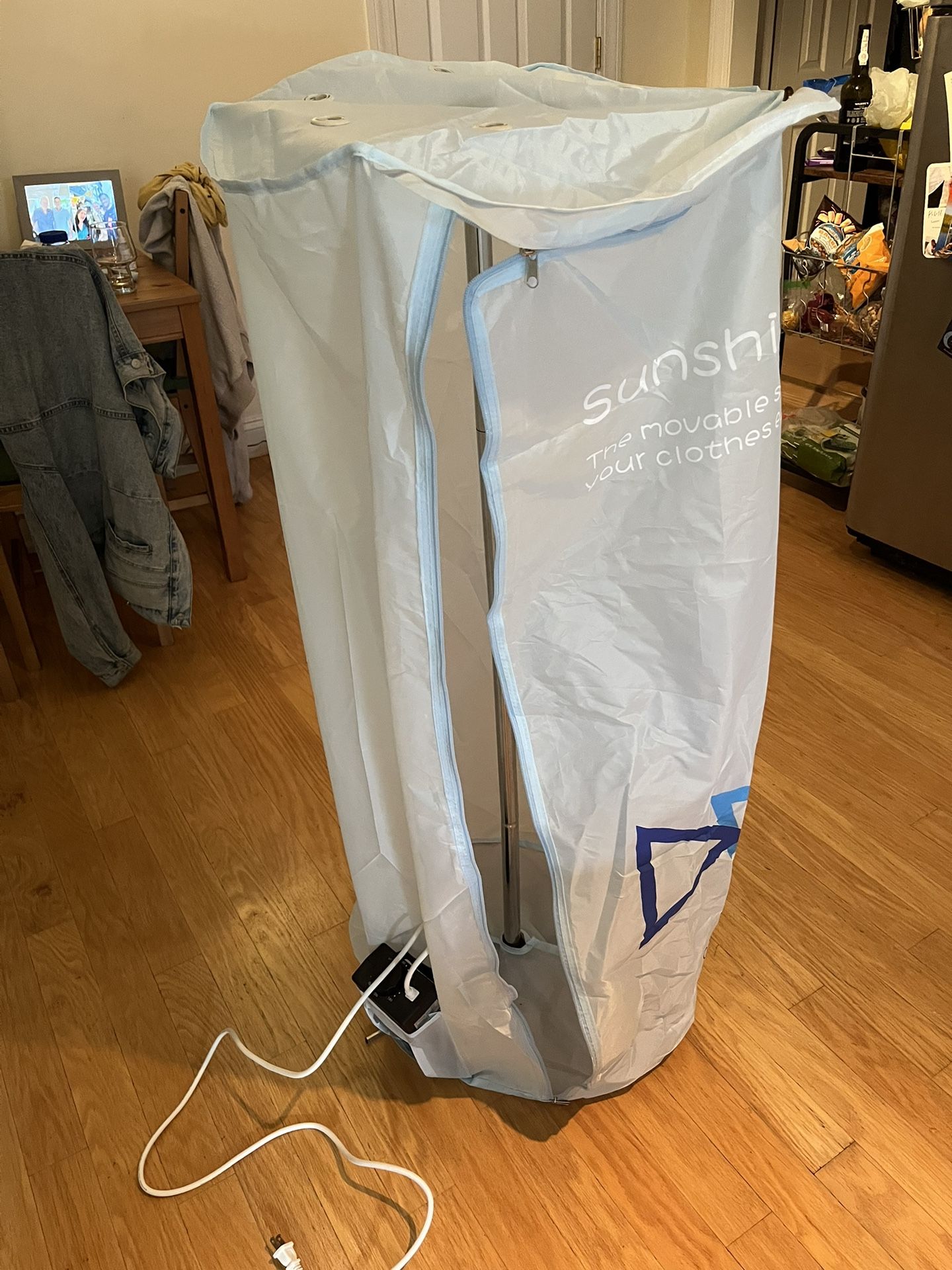 Clothes Dryer Hanger (electric And compact)