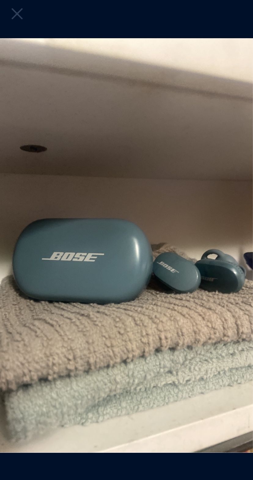 **BOSE Quiet Comfort Earbuds