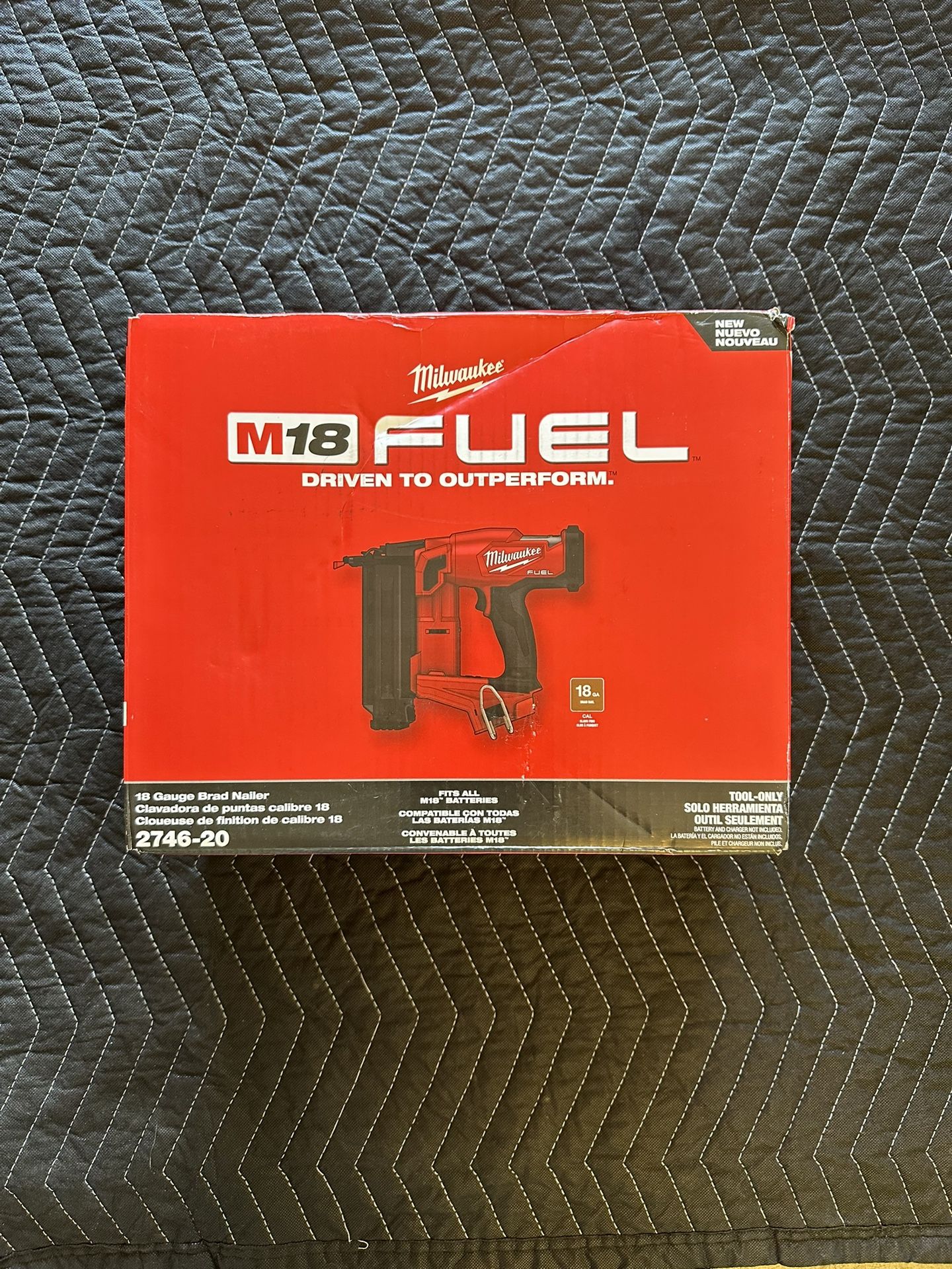 Milwaukee M18 FUEL 18-Volt Lithium-Ion Brushless Cordless Gen II 18-Gauge Brad Nailer (Tool-Only)