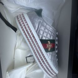 GUCCI SNEAKERS 