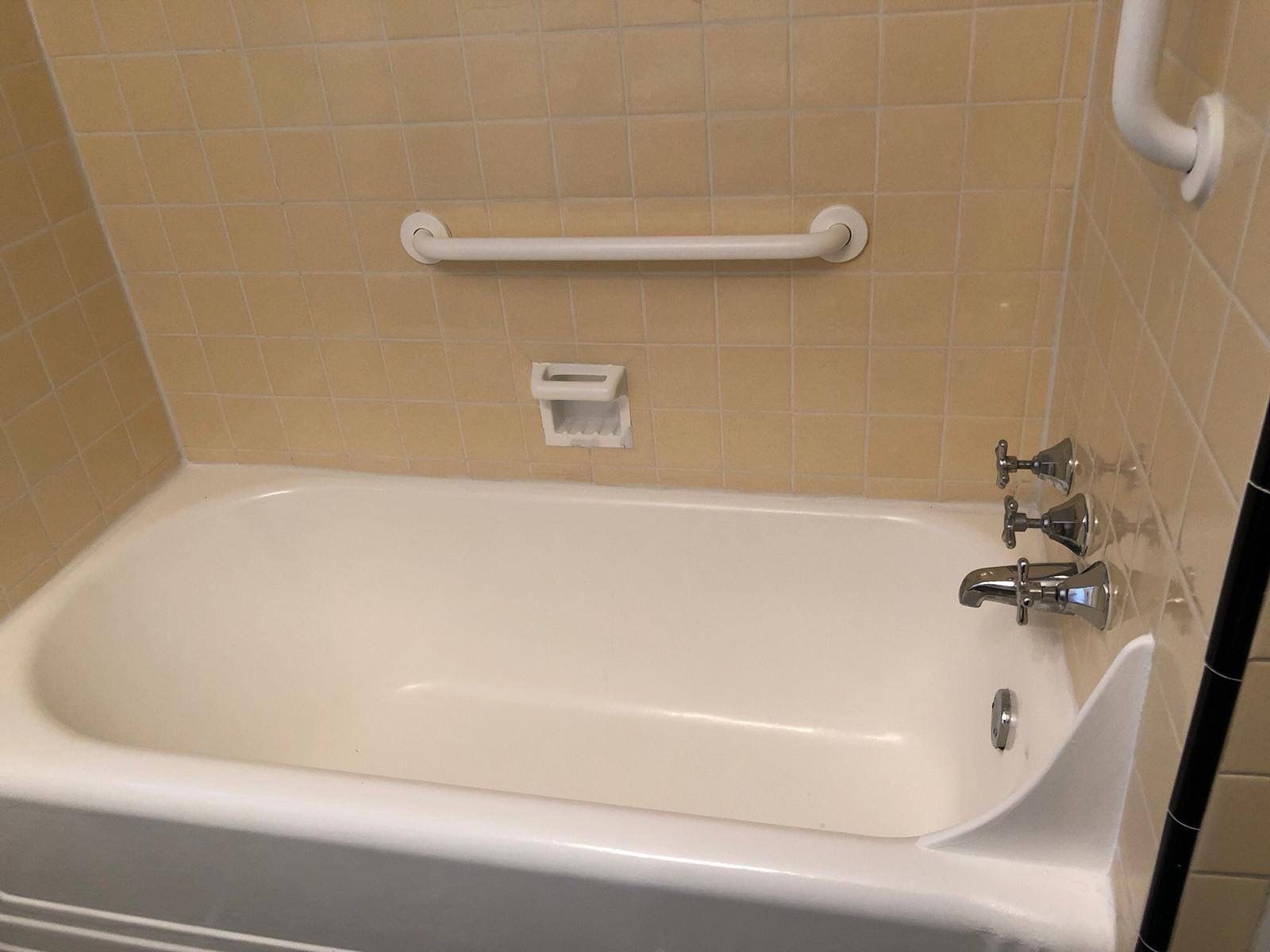 Bath Tub Refinish