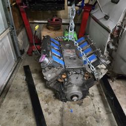 5.3 Chevy Engine 