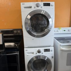 LG 24 inch electric washer dryer 